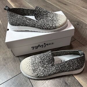 Gypsy Jazz Sporty Grey Slip On Shoes